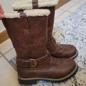 White Mountain Shearing short bootie size 6, excellent used condition